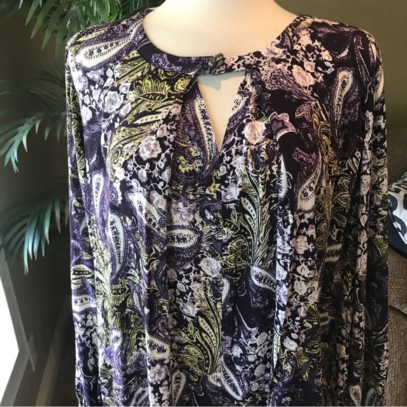 Macys Style & Co plus size long sleeve rayon flowy top - Picture 2 of 7